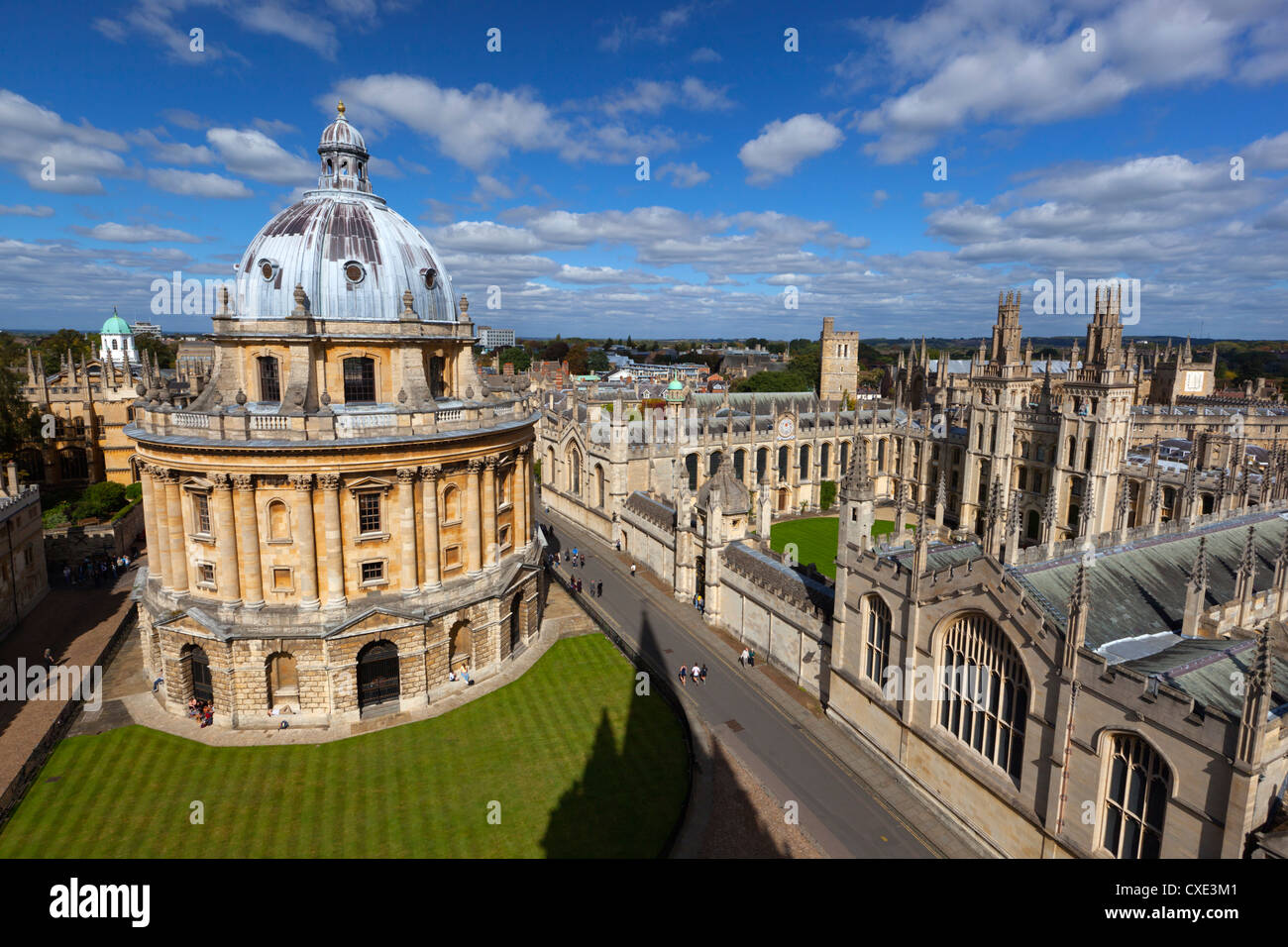Blick über Radcliffe Camera und All Souls College, Oxford, Oxfordshire, England Stockfoto