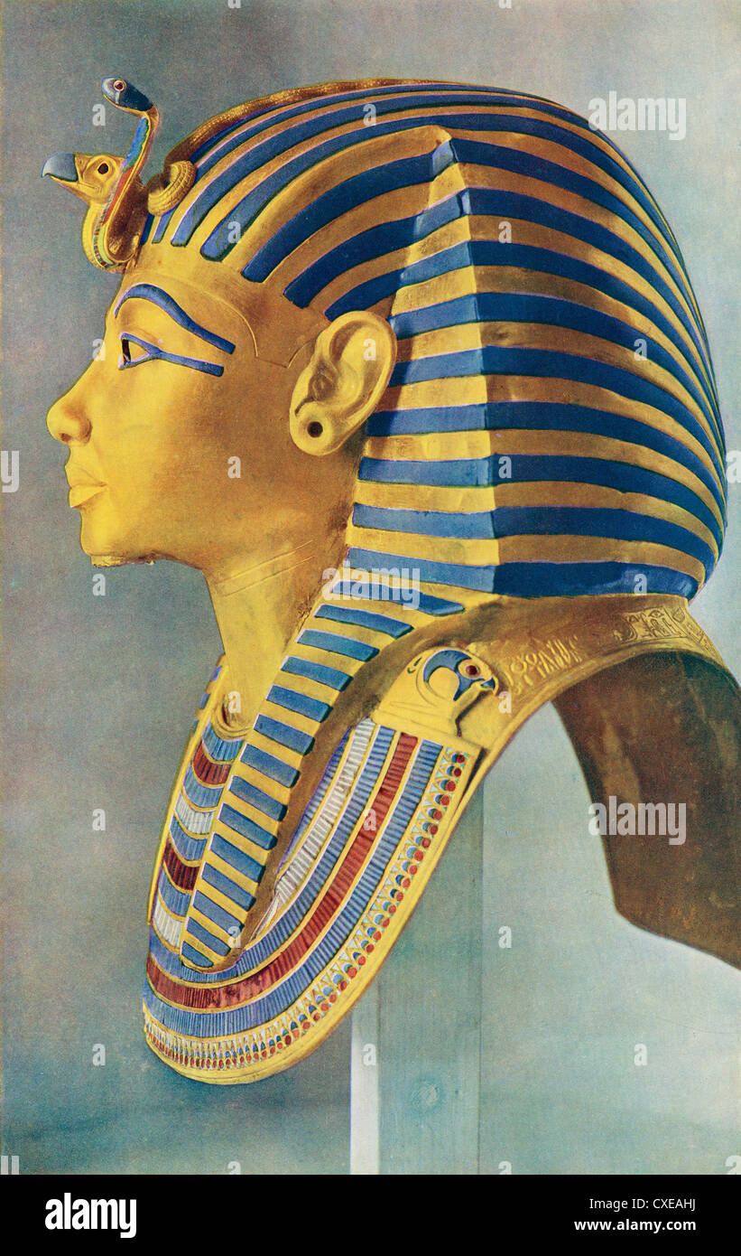 Tutanchamun. Die solid gold Porträt-Maske, die den Kopf des jungen Pharao Mumie bedeckt. Stockfoto