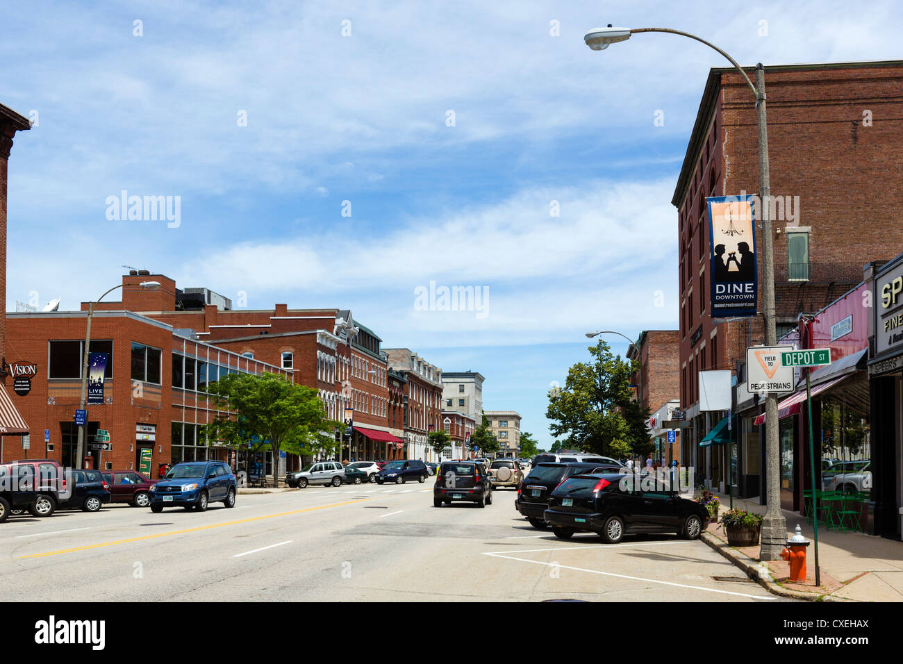 Historische Gebäude an der Main Street in der Innenstadt von Concord, New Hampshire, USA Stockfoto