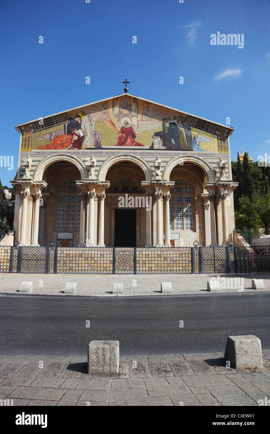 Die Fassade der Kirche Allerheiligen Stockfoto