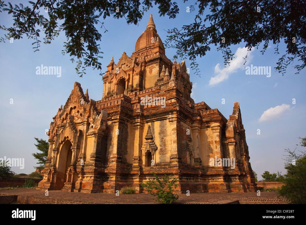 Die PAYA NDA ZU Gruppe ist ein klassisches Beispiel für burmesische Tempel-Architektur - BAGAN, MYANMAR Stockfoto