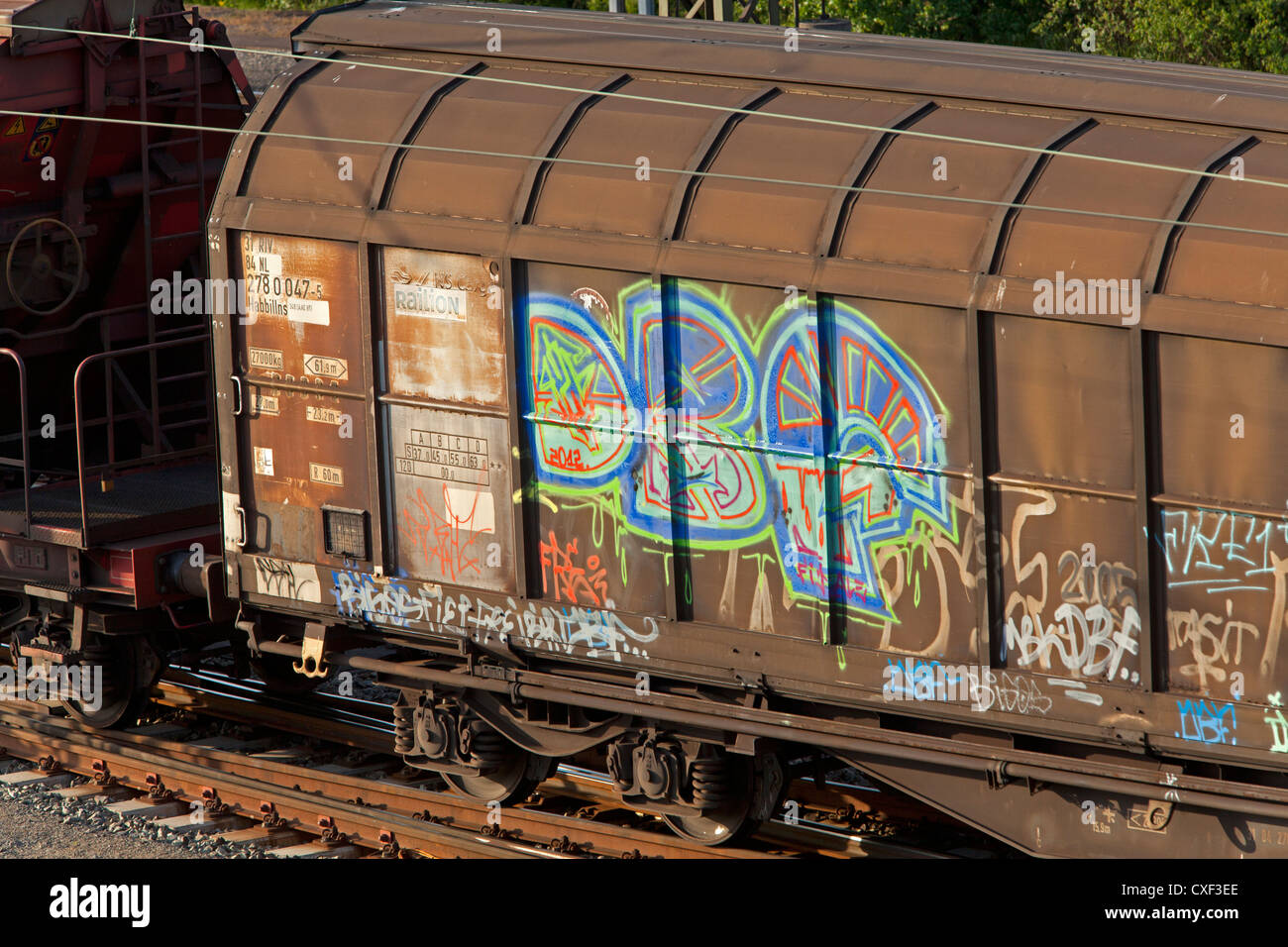 Graffiti auf einem Eisenbahnwaggon Stockfoto