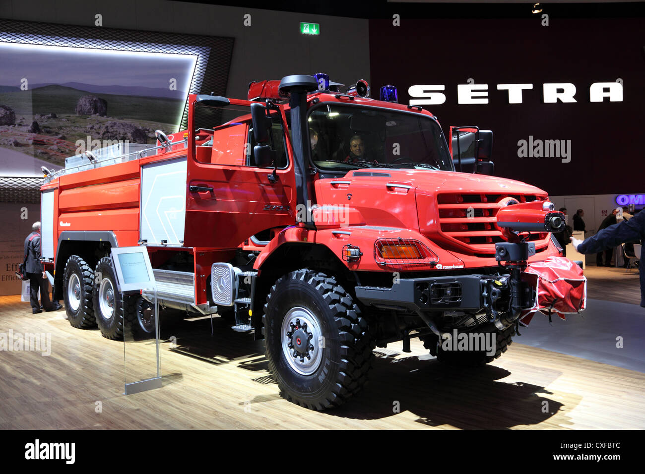 Neue Mercedes-Benz Zetros Feuerwehrauto auf der Internationalen Automobilausstellung für Nutzfahrzeuge Stockfoto