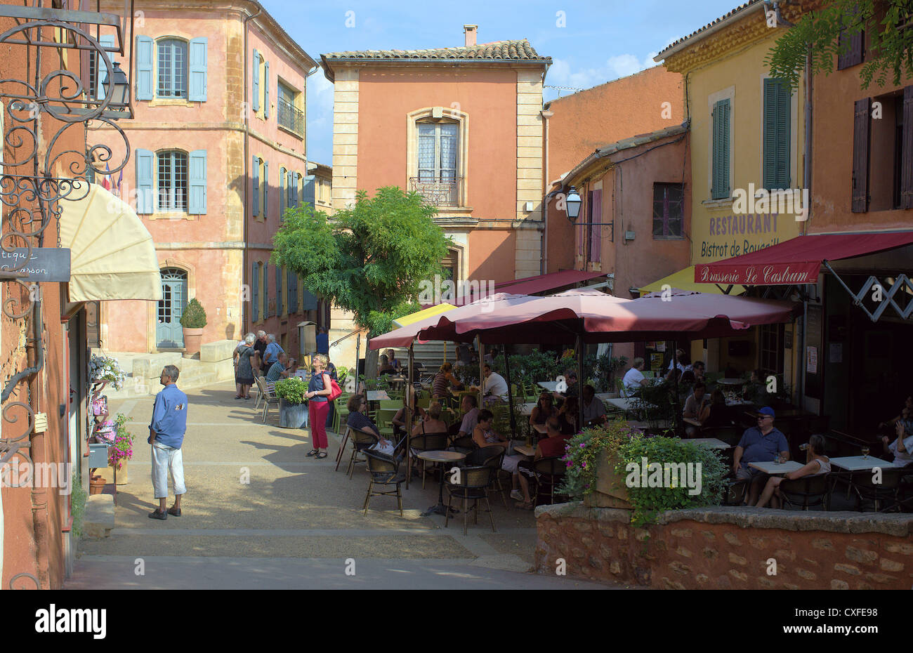 Dorf Roussillon Provence Vaucluse Frankreich Stockfoto