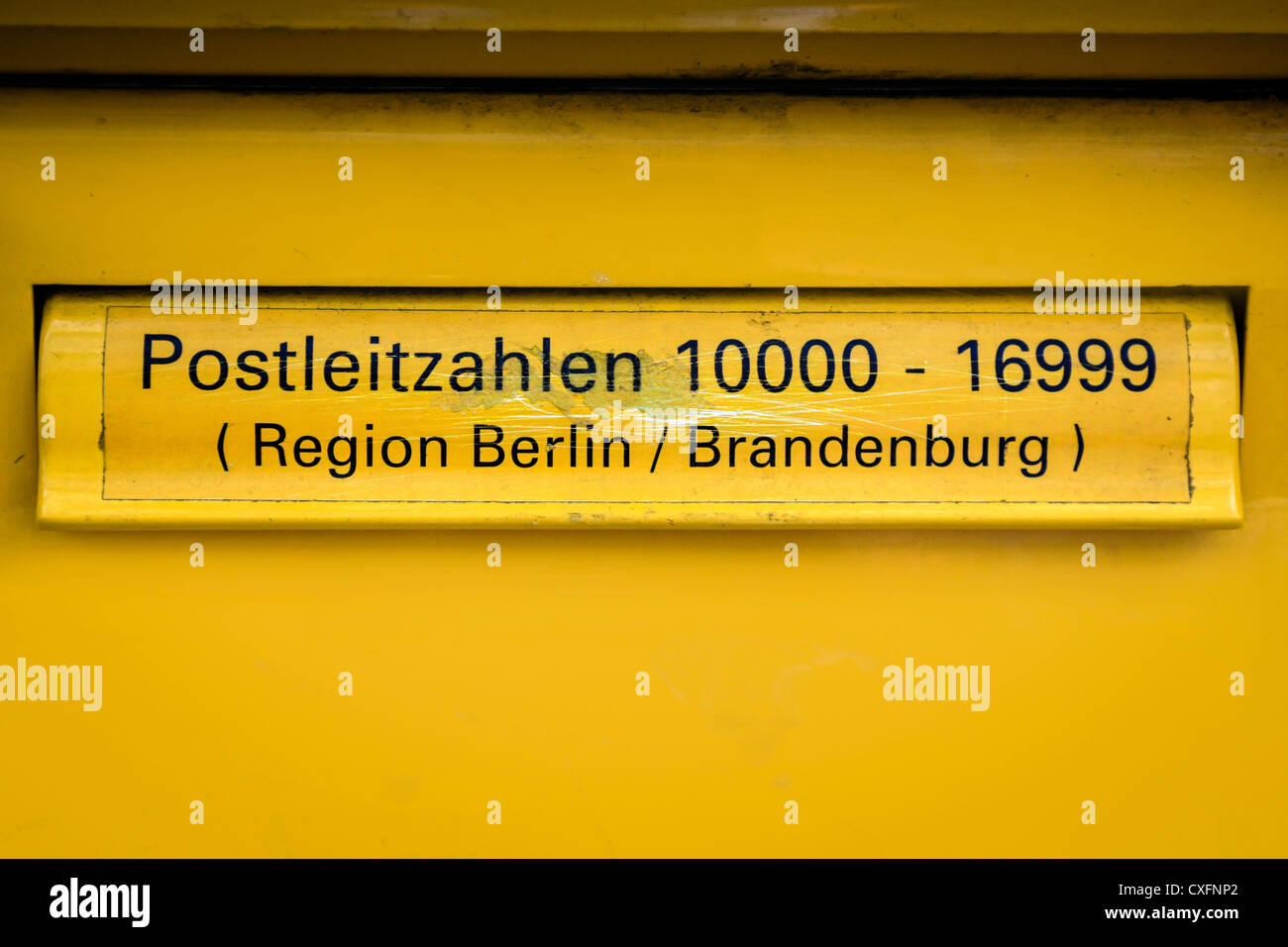 Deutsche Stadt Postal Service Steckbox Stockfoto