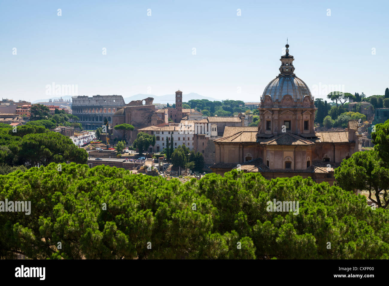 Mit Blick auf die antiken Forum Romanum vom Denkmal für Vittorio Emanuele II Zentrum von Rom, Roma, Italy, Italia, Europa Stockfoto