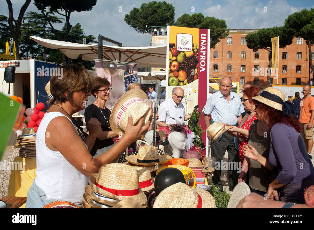 Bauernmarkt in Circo Massimo, Rom, Italien. Stockfoto