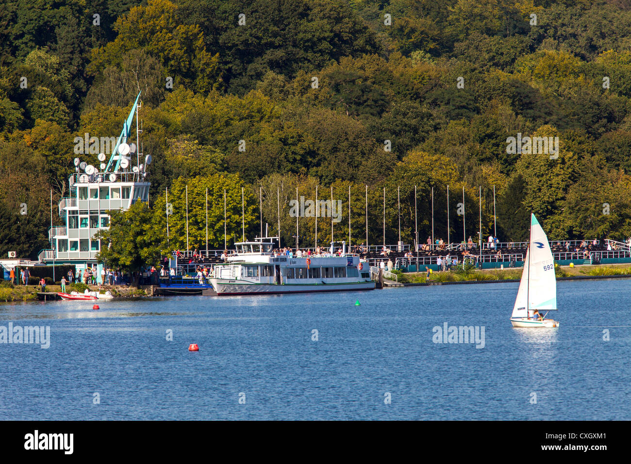 Wasser Sportaktivität am Baldeneysee See, ein Stausee des Flusses Ruhr, Essen, Deutschland. Stockfoto