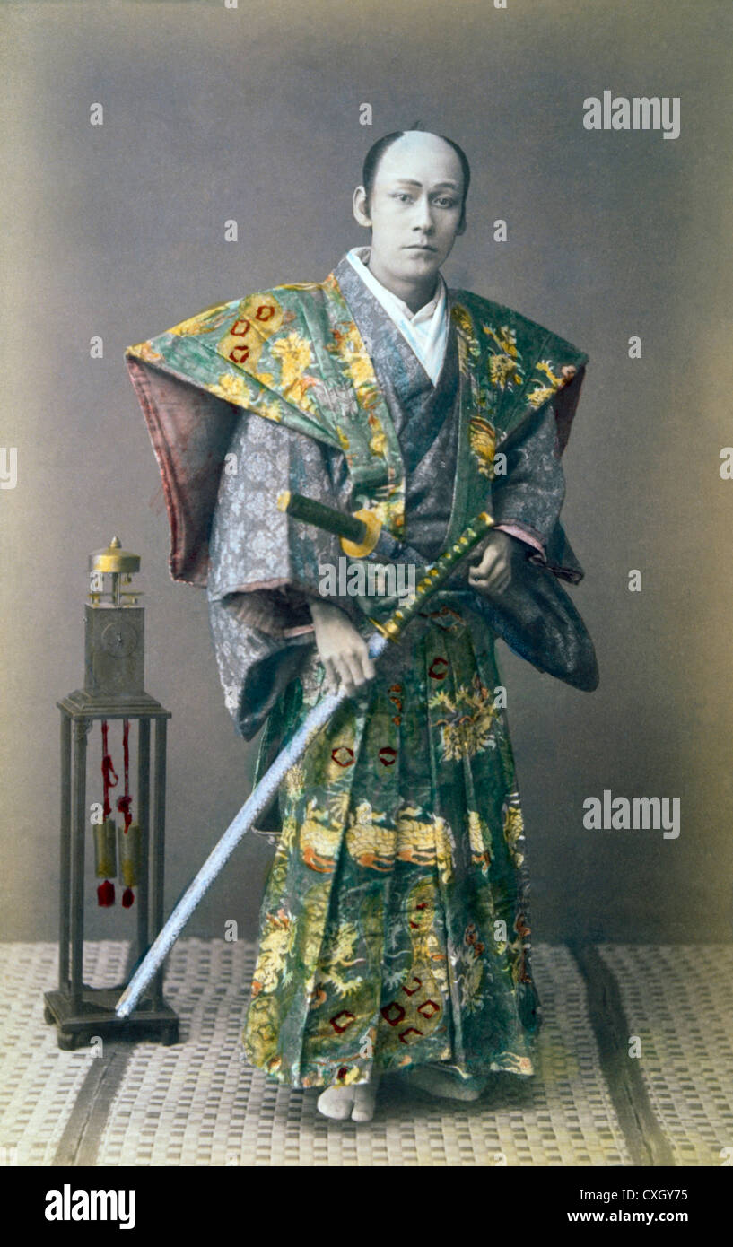 Japanischer Samurai, Hand farbigen Eiweiss Foto um 1880 Stockfoto