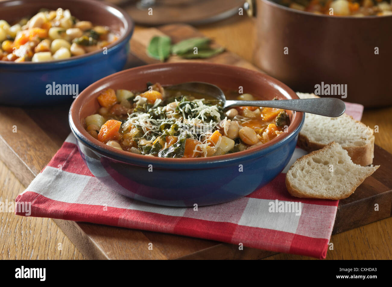 Ribollita toskanische Brot und Gemüsesuppe Italien Food Stockfoto