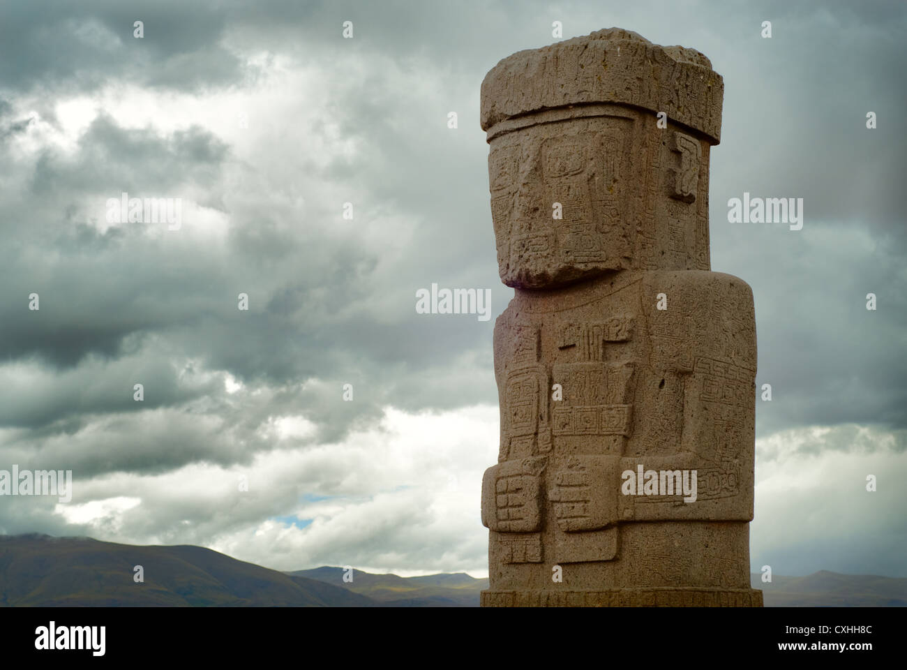Monolith auf Ruinen von Tiwanaku, Bolivien Stockfoto