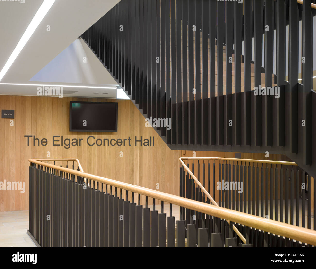 Bramall Musik-Gebäude, Universität von Birmingham, Birmingham, Vereinigtes Königreich. Architekt: Glenn Howells Architects, 2012. Main st Stockfoto