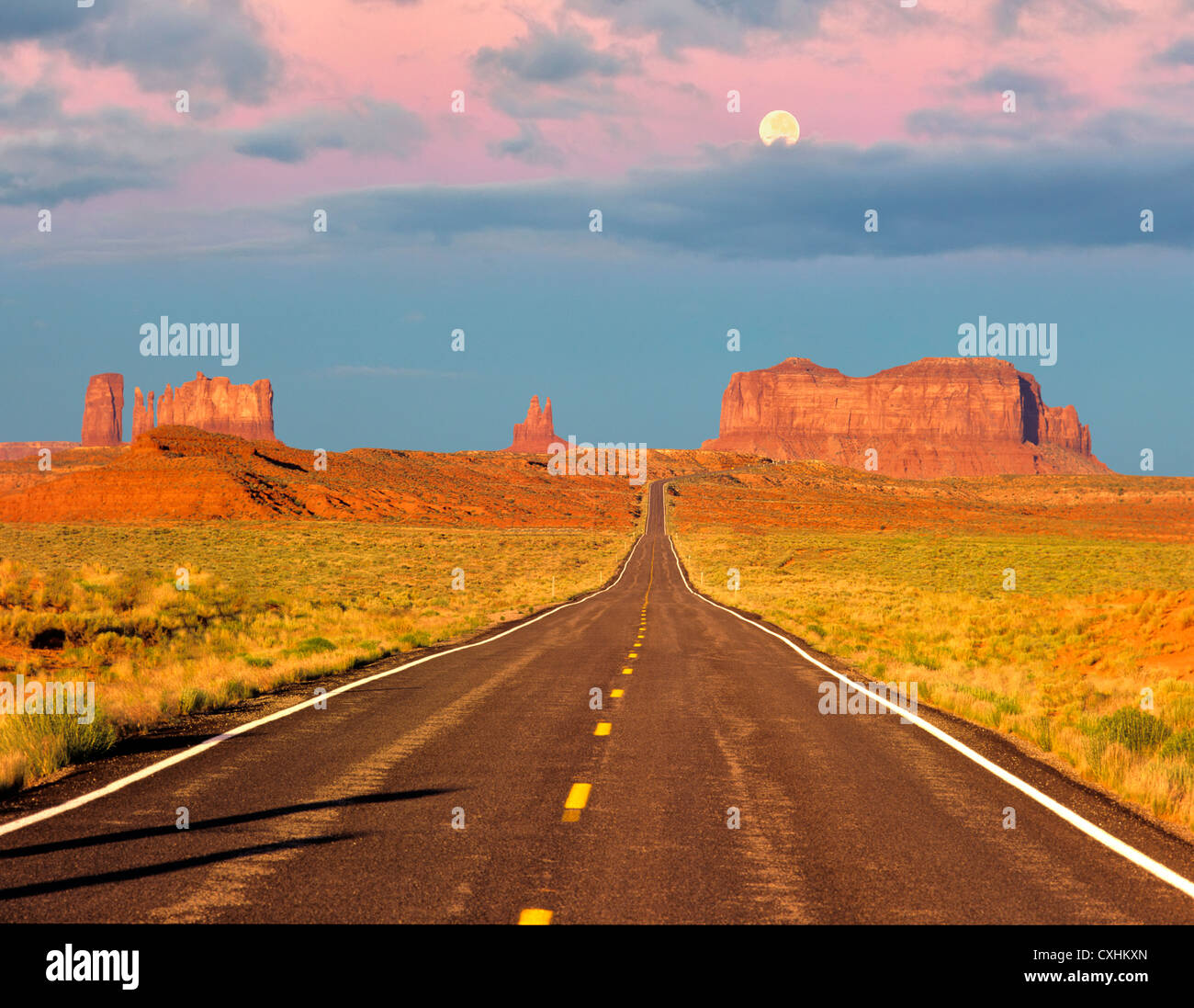 Monument Valley von Utah Highway 163 gesehen. Stockfoto