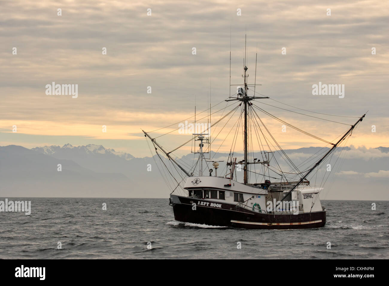 Fischkutter in Juan de Fuca Strait-Victoria, British Columbia, Kanada. Stockfoto