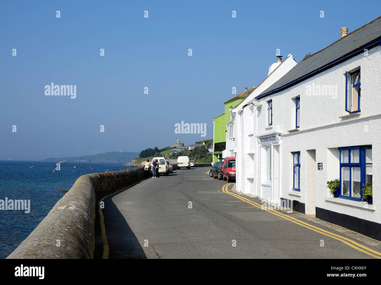 Die Küstenstraße durchzogen Mawes in Cornwall, Großbritannien Stockfoto