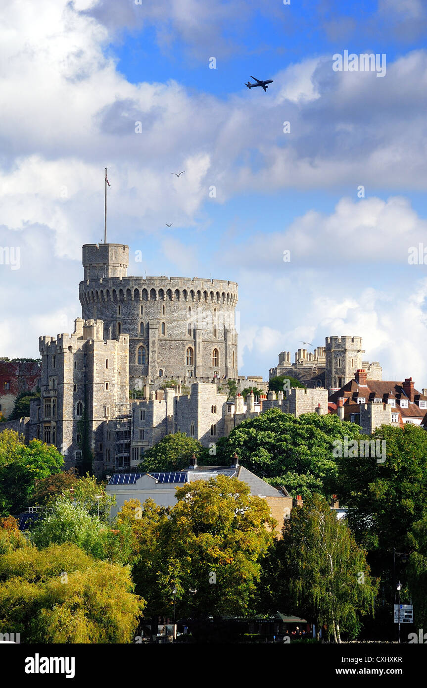 Fassade von Schloss Windsor Berkshire Großbritannien Stockfoto