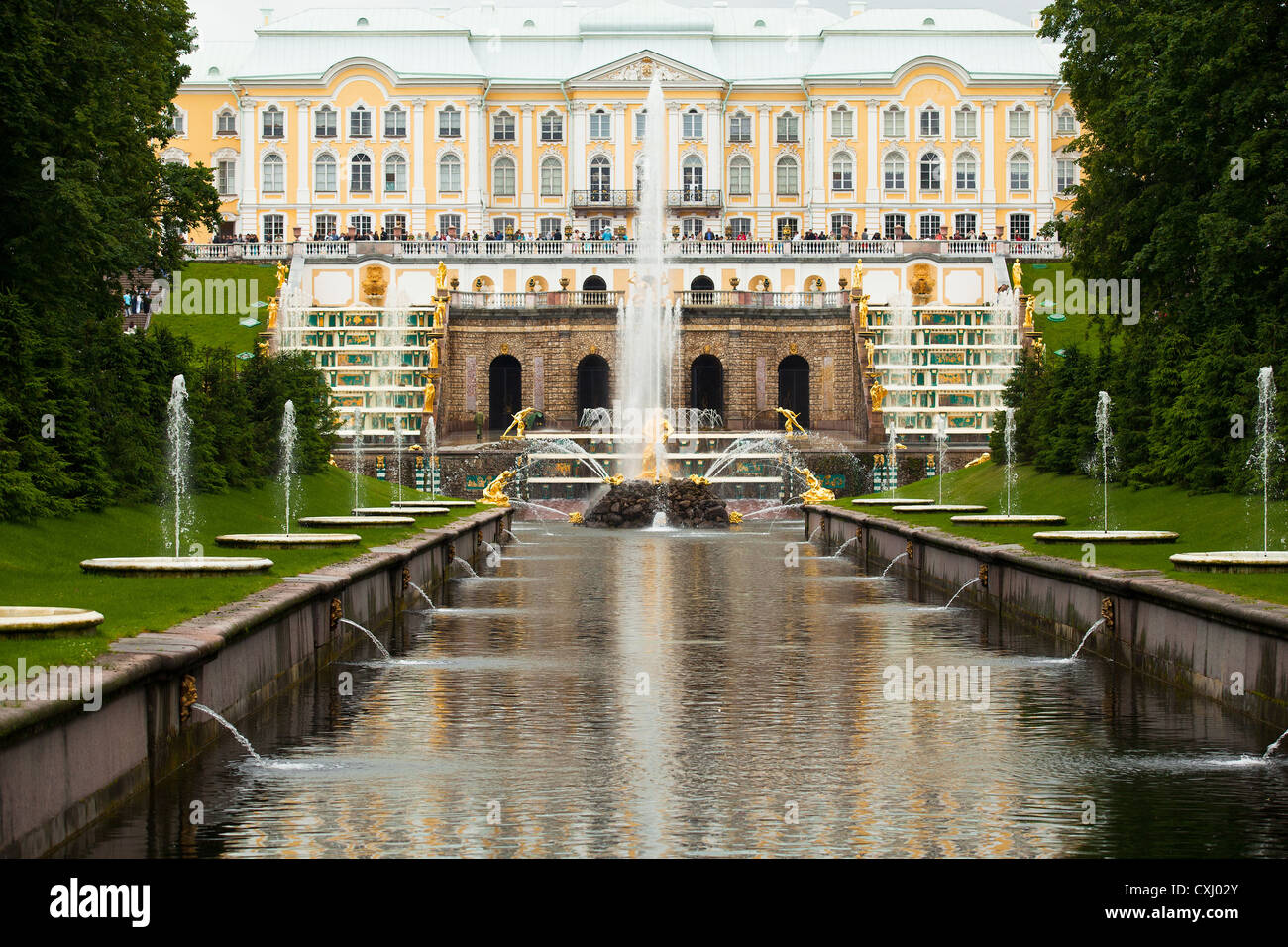 Peterhof Grand Cascade in St.Petersburg, Russland Stockfoto