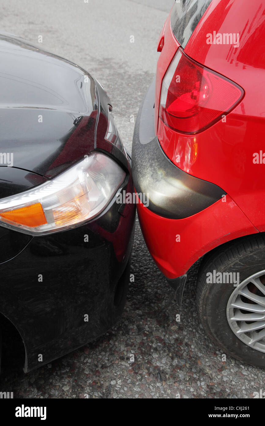 Unfall hatten zwei Autos mit unbedeutenden Schaden Stockfoto