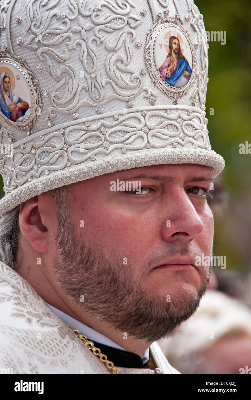 Ukrainische orthodoxe christliche Priester in Odessa, Ukraine. Stockfoto