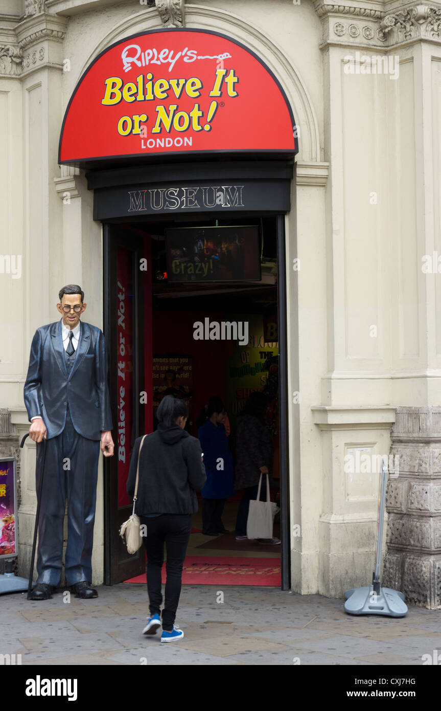 Ripleys glauben es oder nicht! Sehenswürdigkeit in Piccadilly Circus, Londons. Stockfoto Ripleys glauben es oder nicht! Sehenswürdigkeit in Piccadilly Circus, Londons. Stockfoto