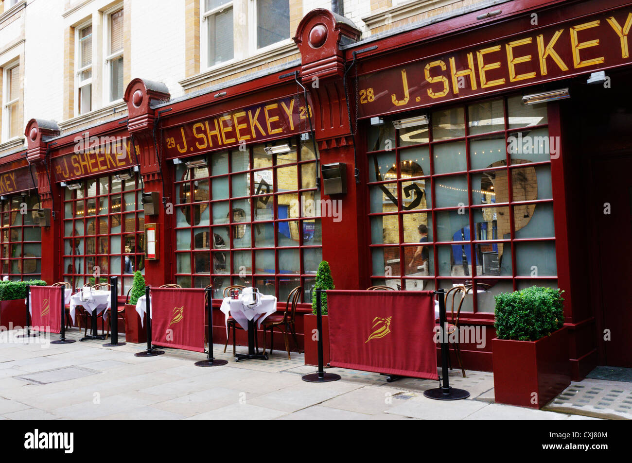 Das J Sheekey Fisch und Meeresfrüchte Restaurant in St.-Martins Hof im Londoner West End. Stockfoto