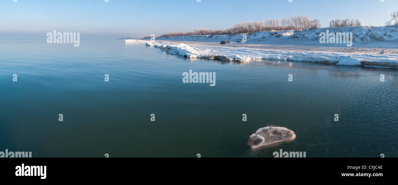 Winter Strand der Ostsee. Kaliningrader Gebiet. Russland Stockfoto