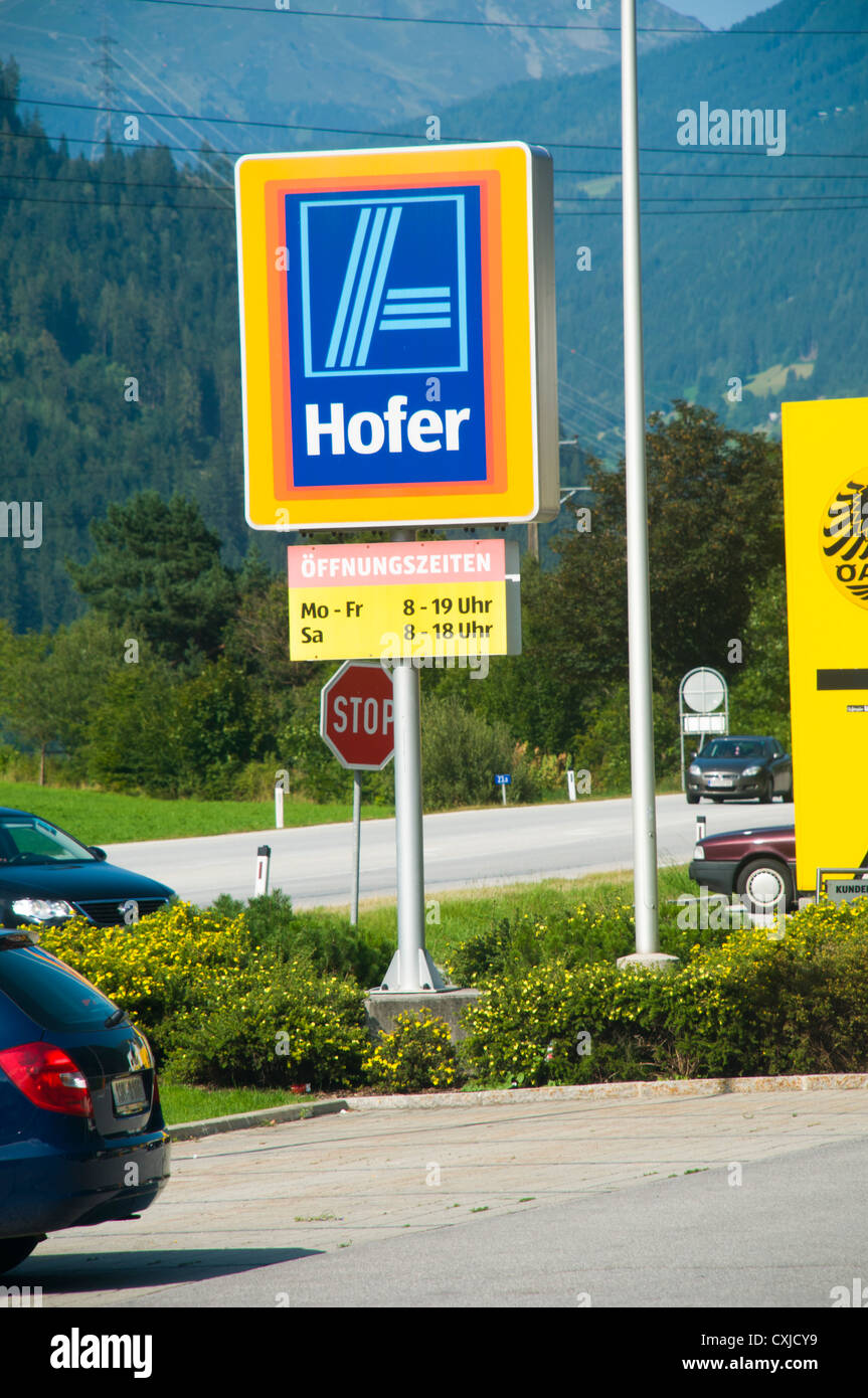 Hofer logo Fotos und Bildmaterial in hoher Auflösung Alamy