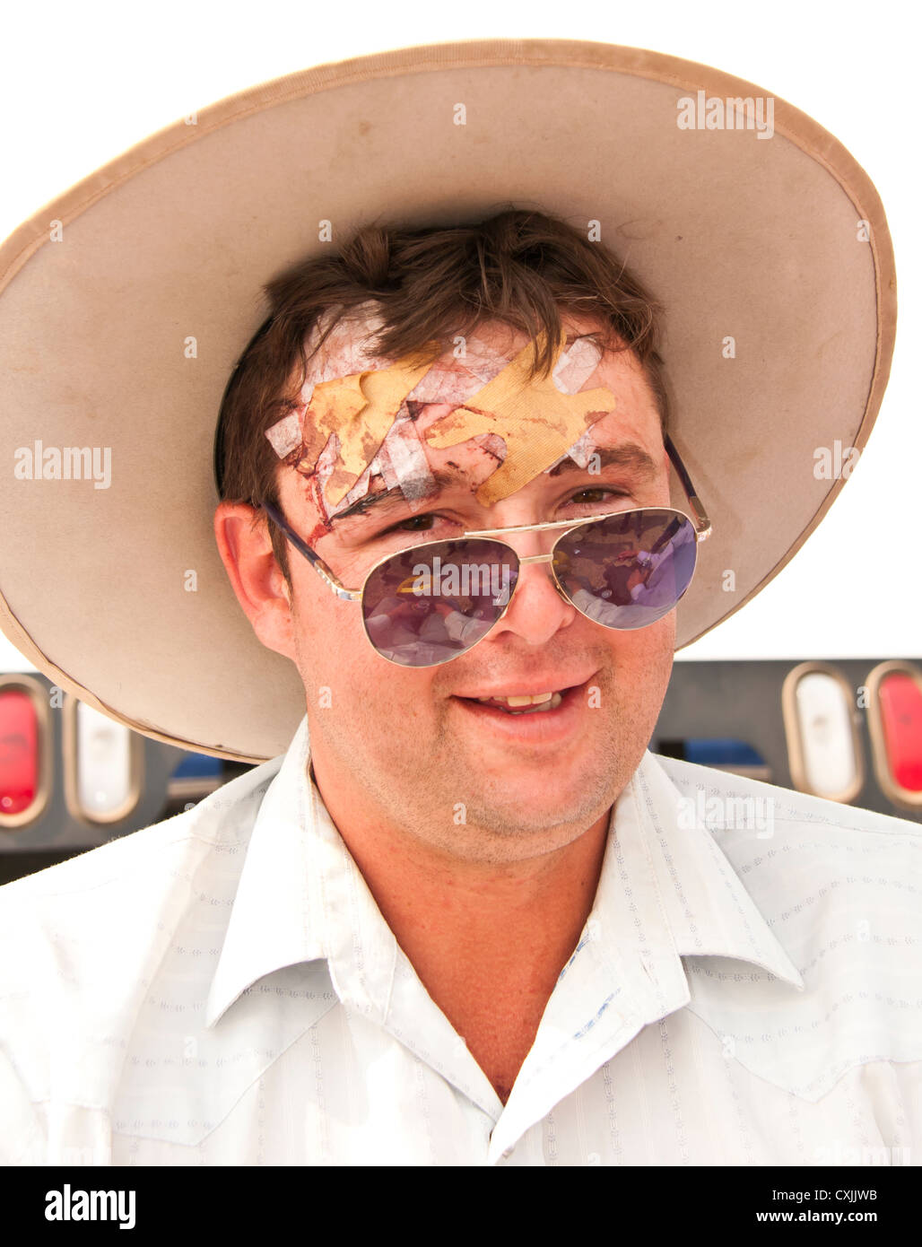 Cowboy bandagiert-Up nach nach einem Bull Riding Ereignis beim Rodeo, Bruneau, Idaho, USA Stockfoto