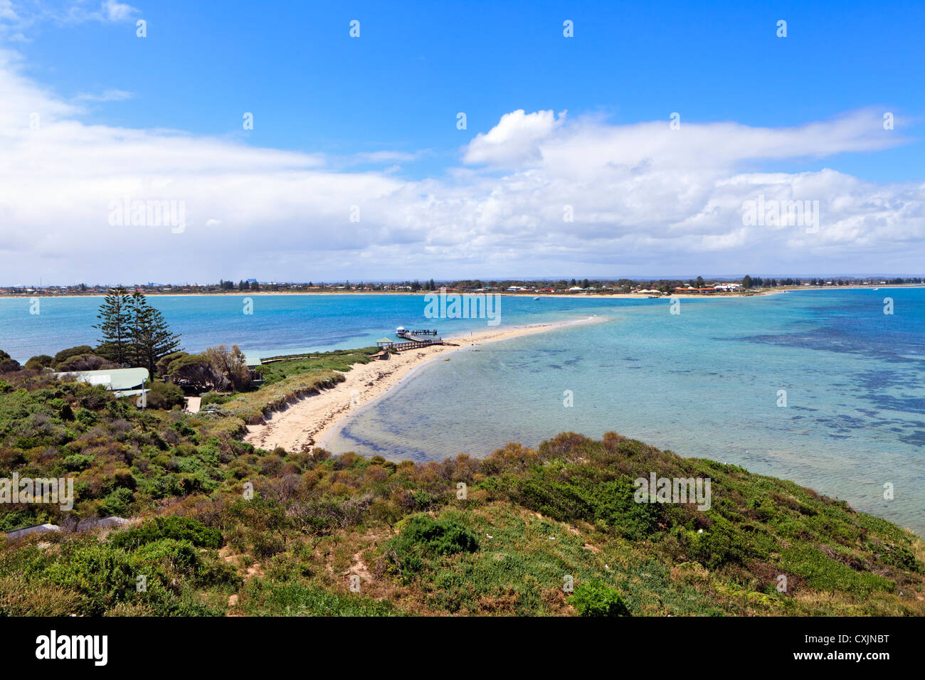 Auf der Fähre Anlegestelle und die Sandbank bei Penguin Island. Rockingham Stockfoto