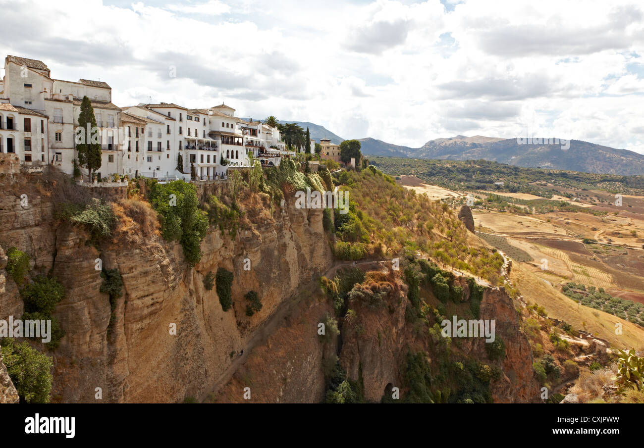 Blick über die Schlucht von der alten Festung Ronda Spain Stockfoto