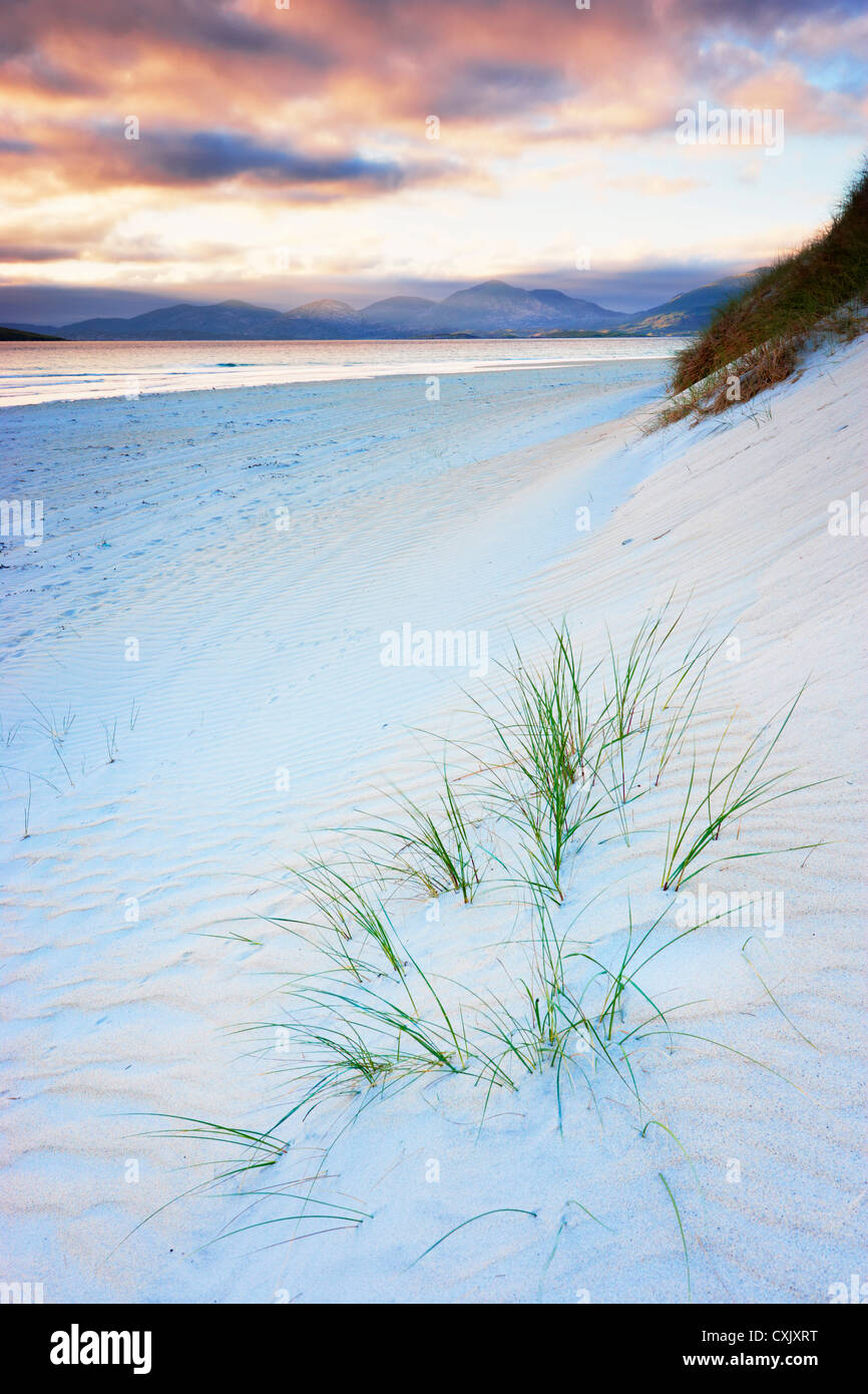 Wellen im Strandsand, Traigh Rosamal, Isle of Harris, äußeren Hebriden, Schottland Stockfoto
