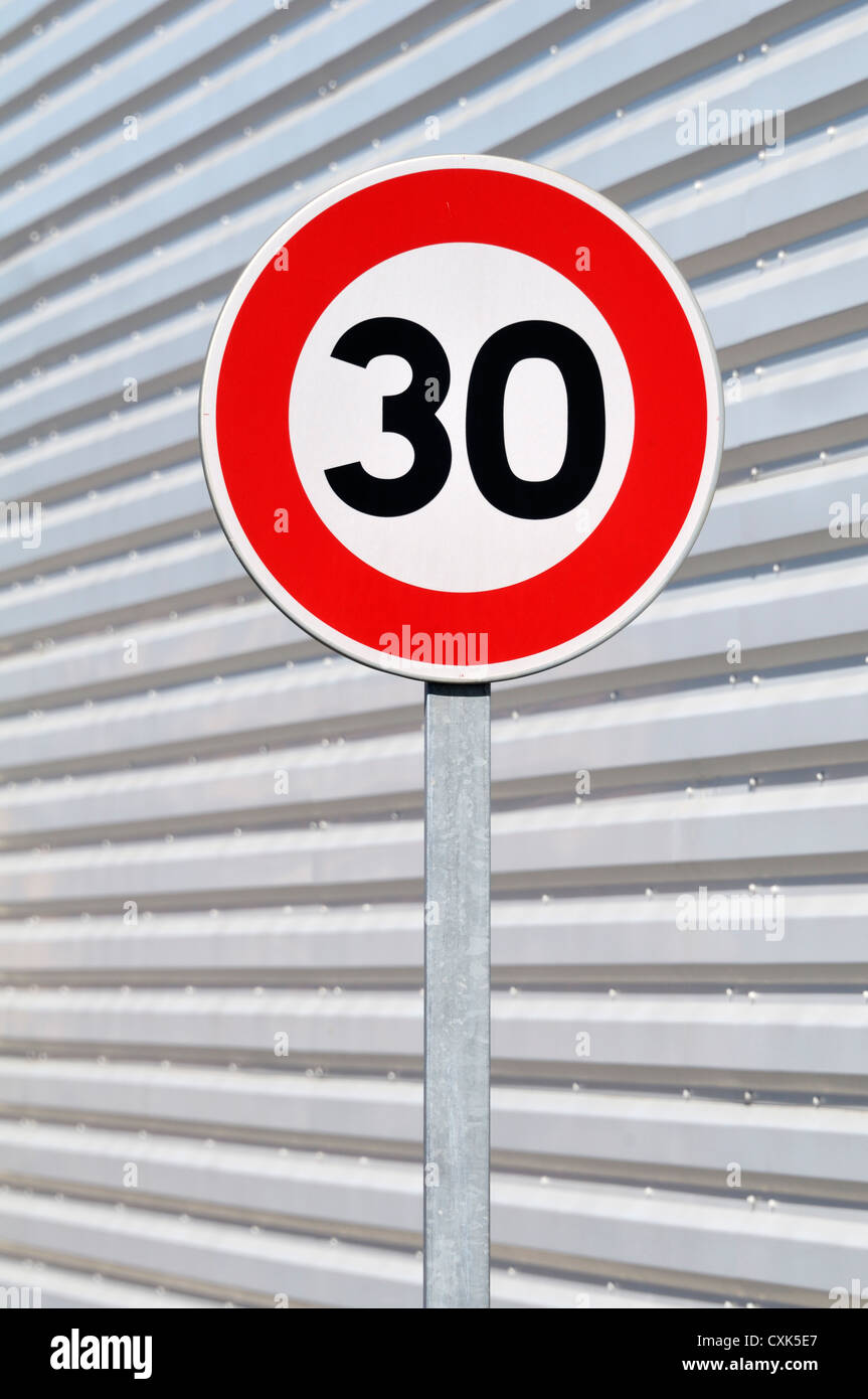 30 Zeichen, Clapiers, Herault, Languedoc-Roussillon, Frankreich Stockfoto