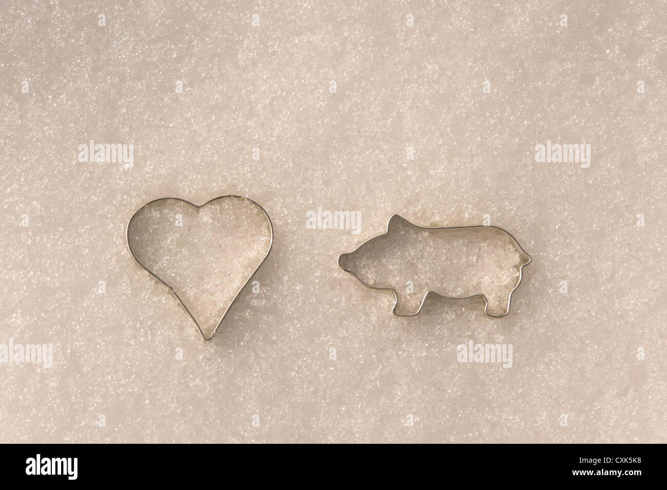 Herz Aus Schnee Stockfotos Und Bilder Kaufen Alamy