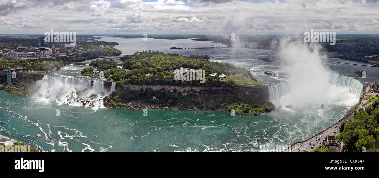 Die American Falls & Horseshoe Falls in Niagara Falls, New York Stockfoto