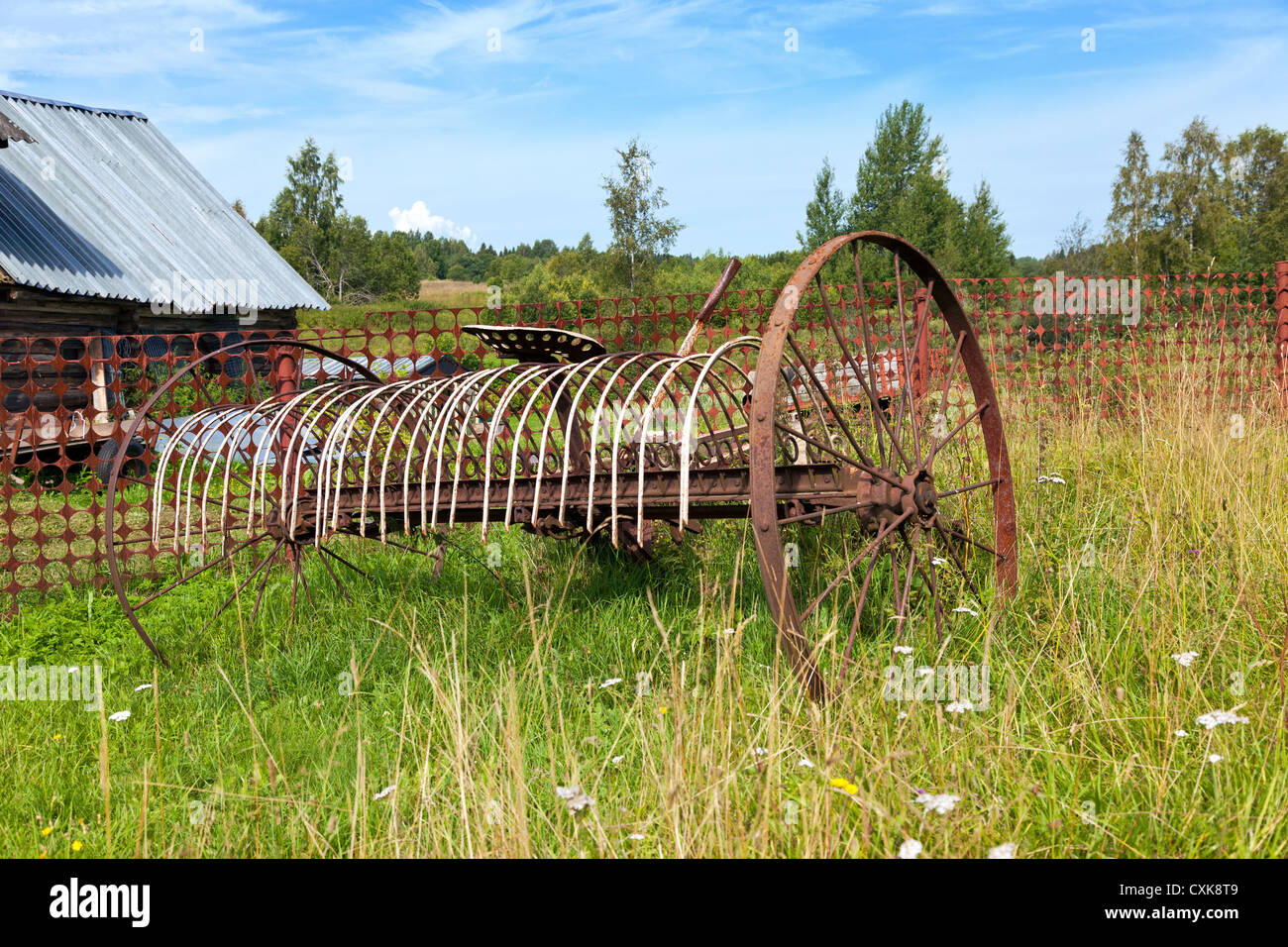 Sahnen Sie Heu Landwirtschaft Auslaufmodell Stockfoto