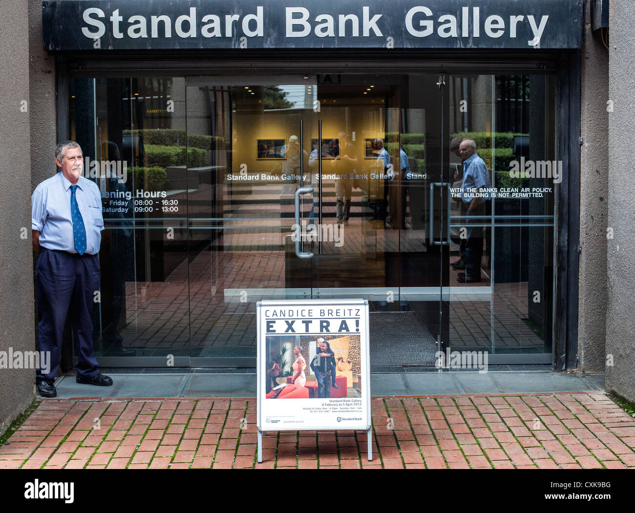 Eingang von der Standard Bank Kunstgalerie Johannesburg, Südafrika Stockfoto