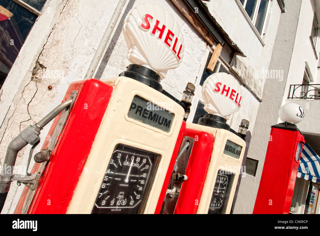 Antike Zapfsäulen UK Stockfoto