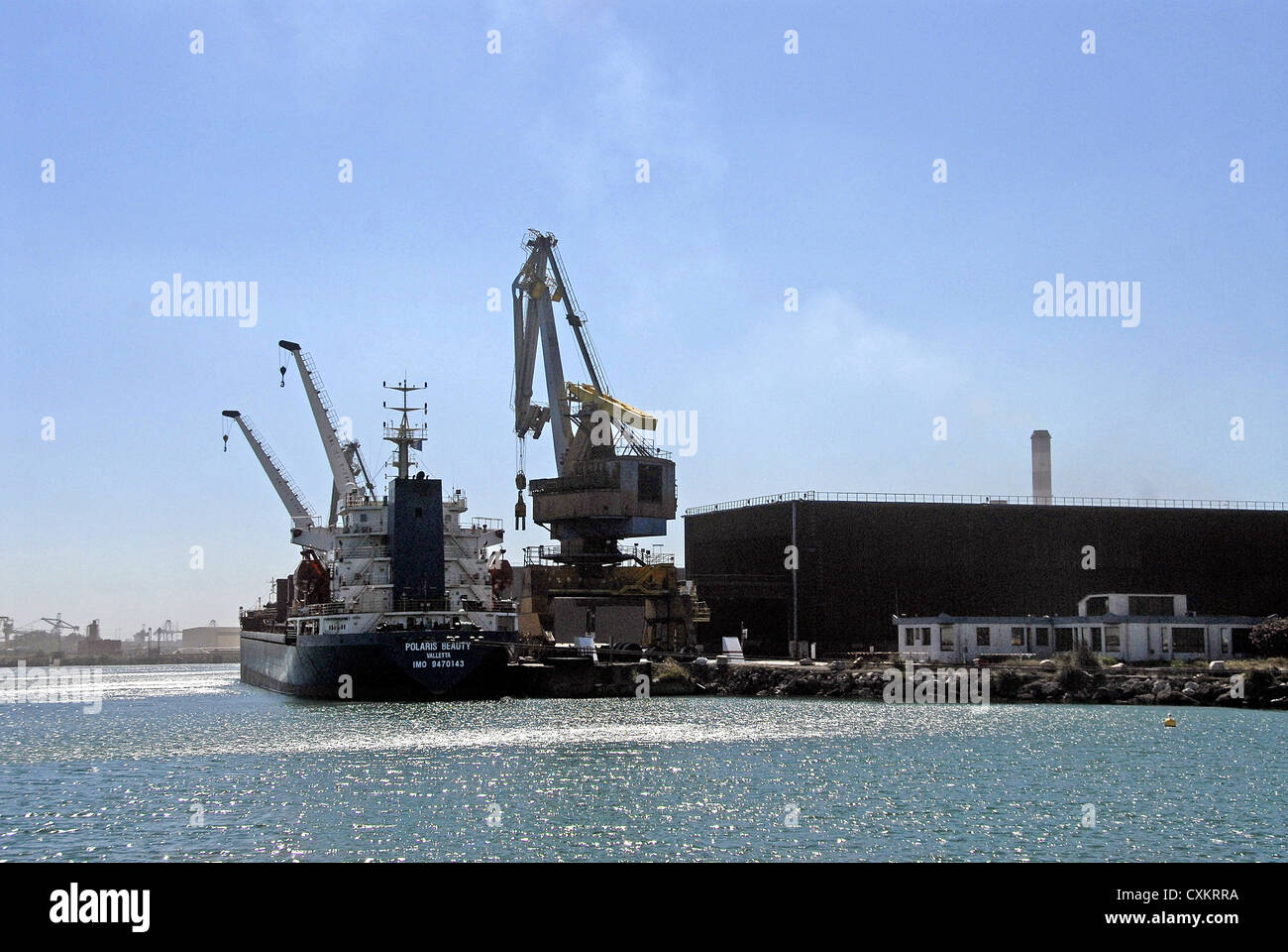 Polaris Schönheit Trockenfracht Massengutfrachter in Port Fos Sur Mer Bouches du Rhone Frankreich Europa Stockfoto