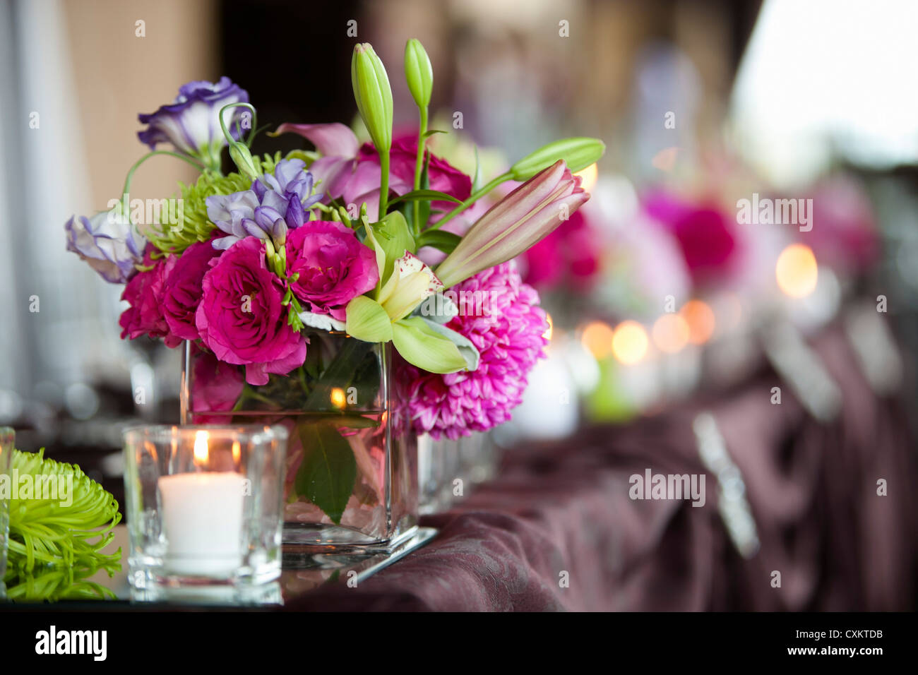 Blumenschmuck bei Hochzeit, Toronto, Ontario, Kanada Stockfoto