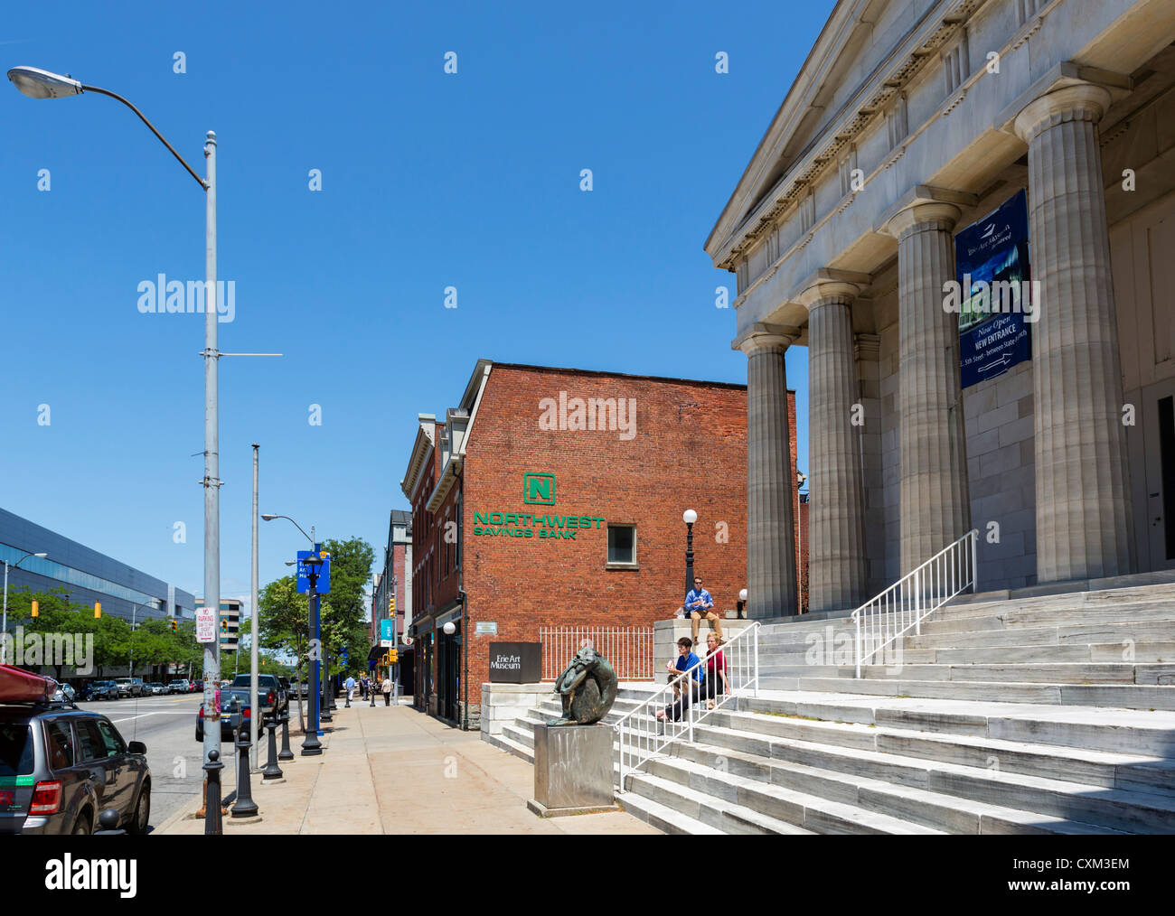 Erie Kunstmuseum auf der State Street in der Innenstadt von Erie, Pennsylvania, USA Stockfoto