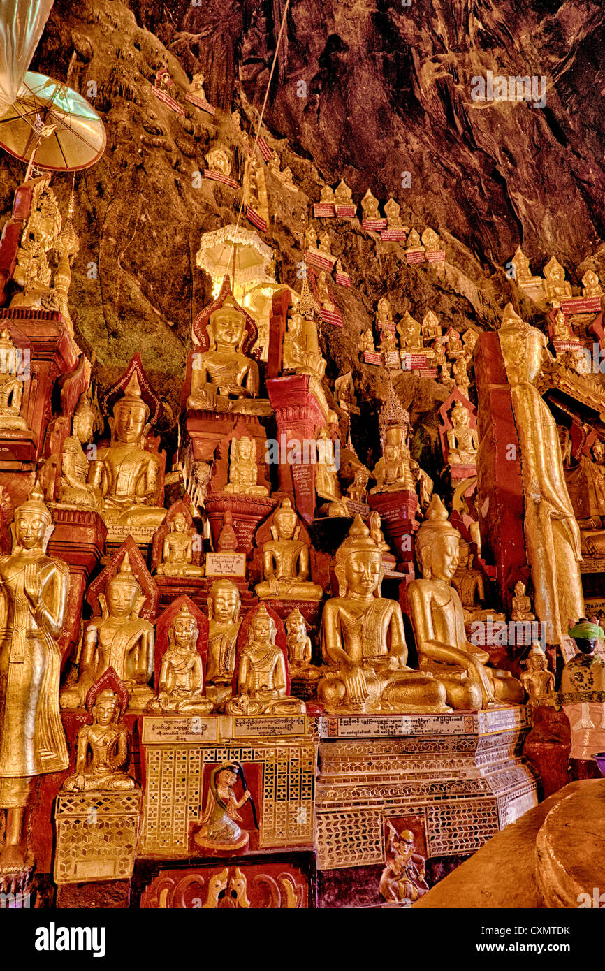 Buddha-Statuen in Shwe Oo Min Cave, Pindaya, Shan State in Myanmar Burma Stockfoto