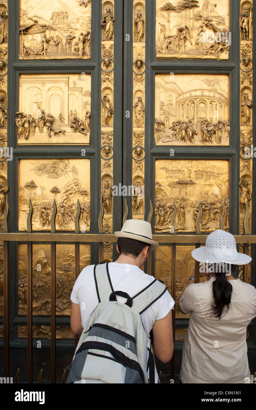 Die Türen des Baptisteriums in Florenz, Toskana, Italien Stockfoto