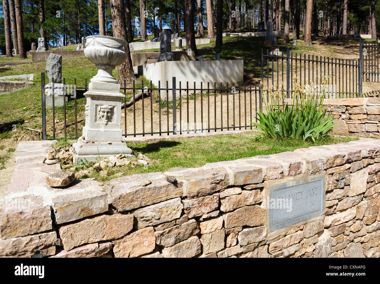 Grab von Calamity Jane auf dem Mount Moriah Cemetery, Deadwood, South Dakota, USA Stockfoto