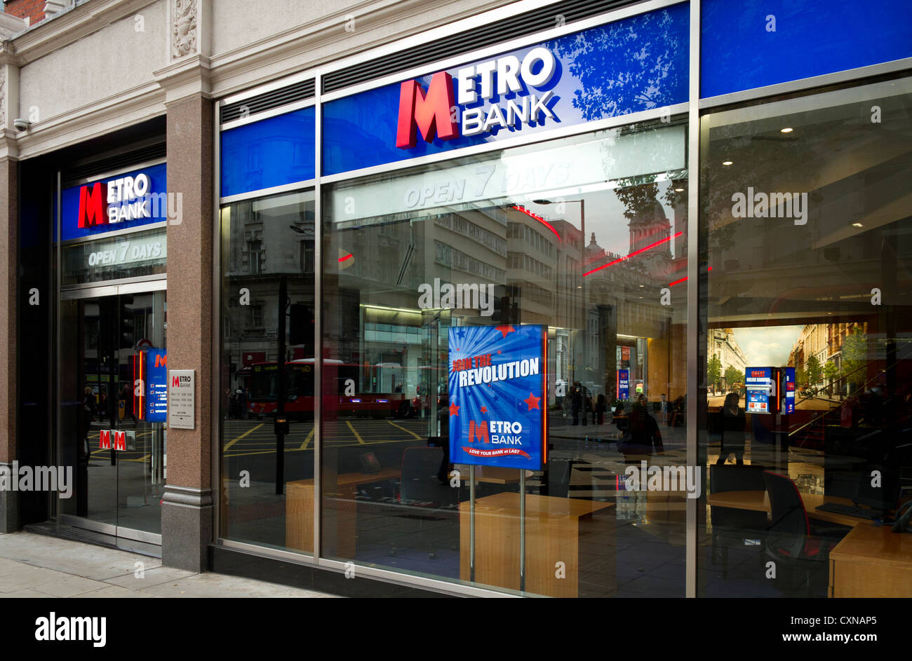 Zweig der Metro Bank, Holborn, London Stockfoto