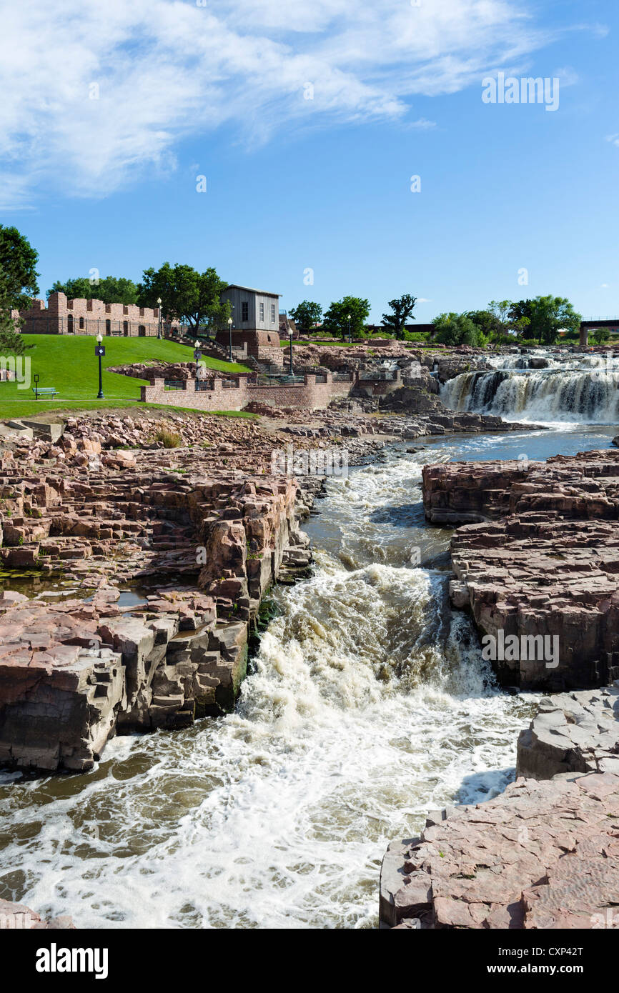 Fällt auf der Big Sioux River, Falls Park, Sioux Falls, South Dakota, USA Stockfoto