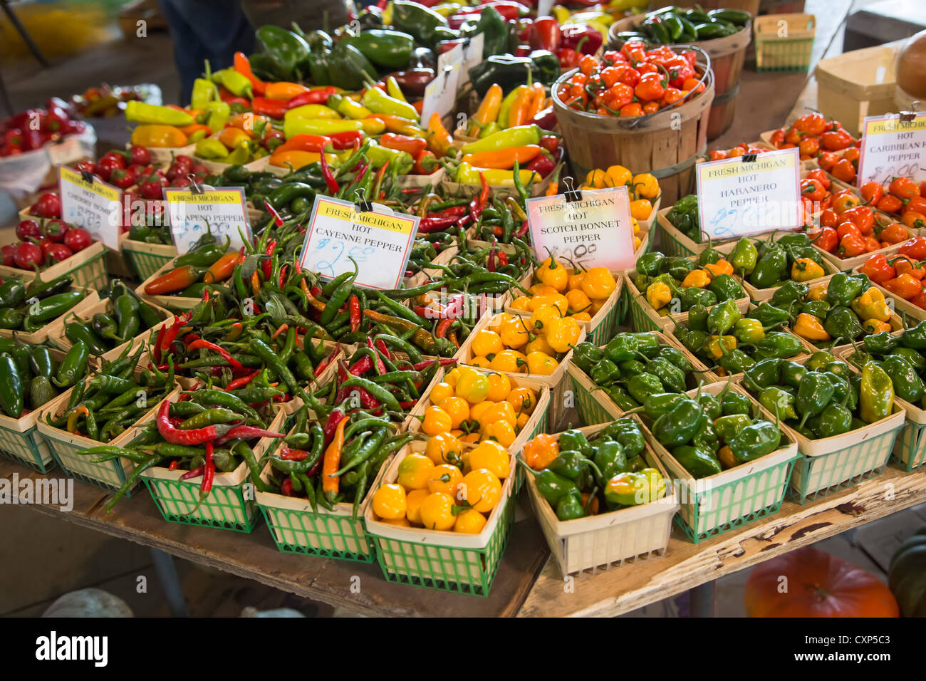 Detroit, Michigan - Paprika zum Verkauf an osteuropäischen Markt, ein großer Bauernmarkt nahe der Innenstadt von Detroit. Stockfoto