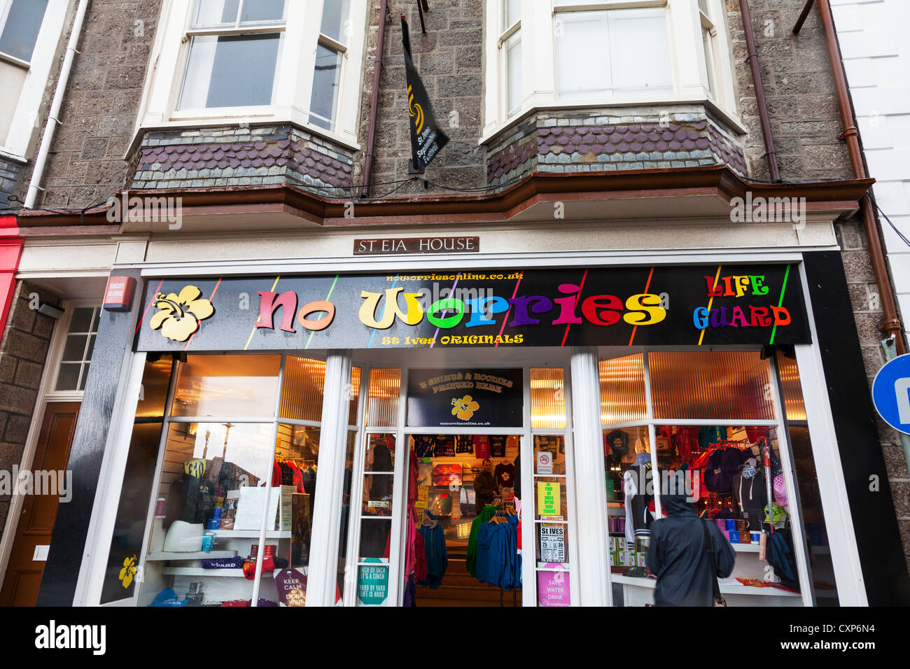 St Ives Cornwall No Worries shop, Verkauf von Kleidung und Accessoires Stockfoto