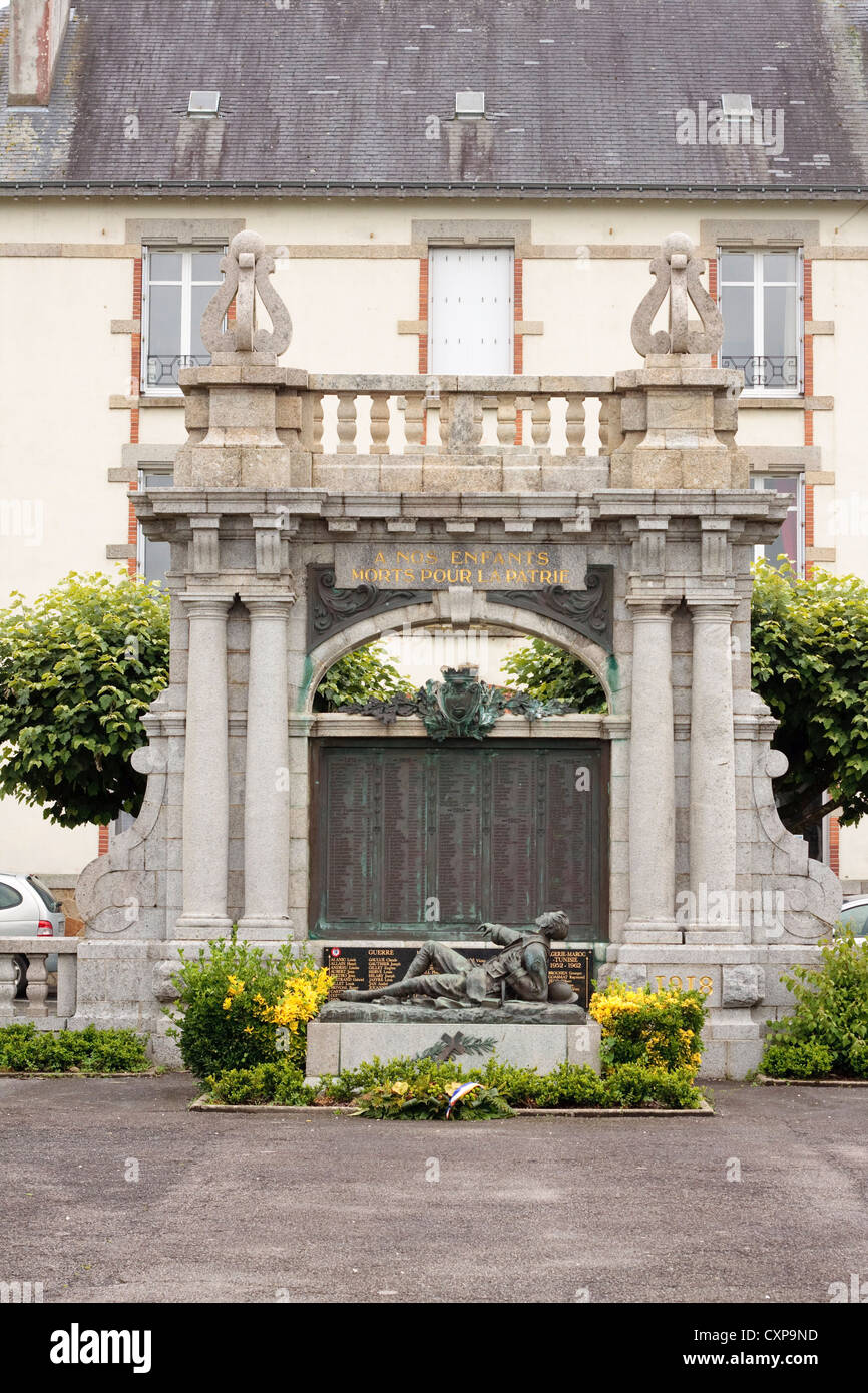 Ersten Weltkrieg Denkmal (Denkmäler Aux Morts). Auray, Bretagne, Frankreich Stockfoto