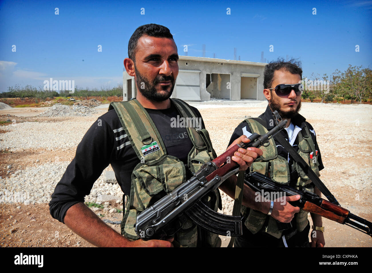 Die freie syrische Armee bewaffnet die wichtigste Rebellengruppe Kampf gegen Präsident Bashar al-Assad Regierung. Azaz Stegic Stadt rund 30 Stockfoto
