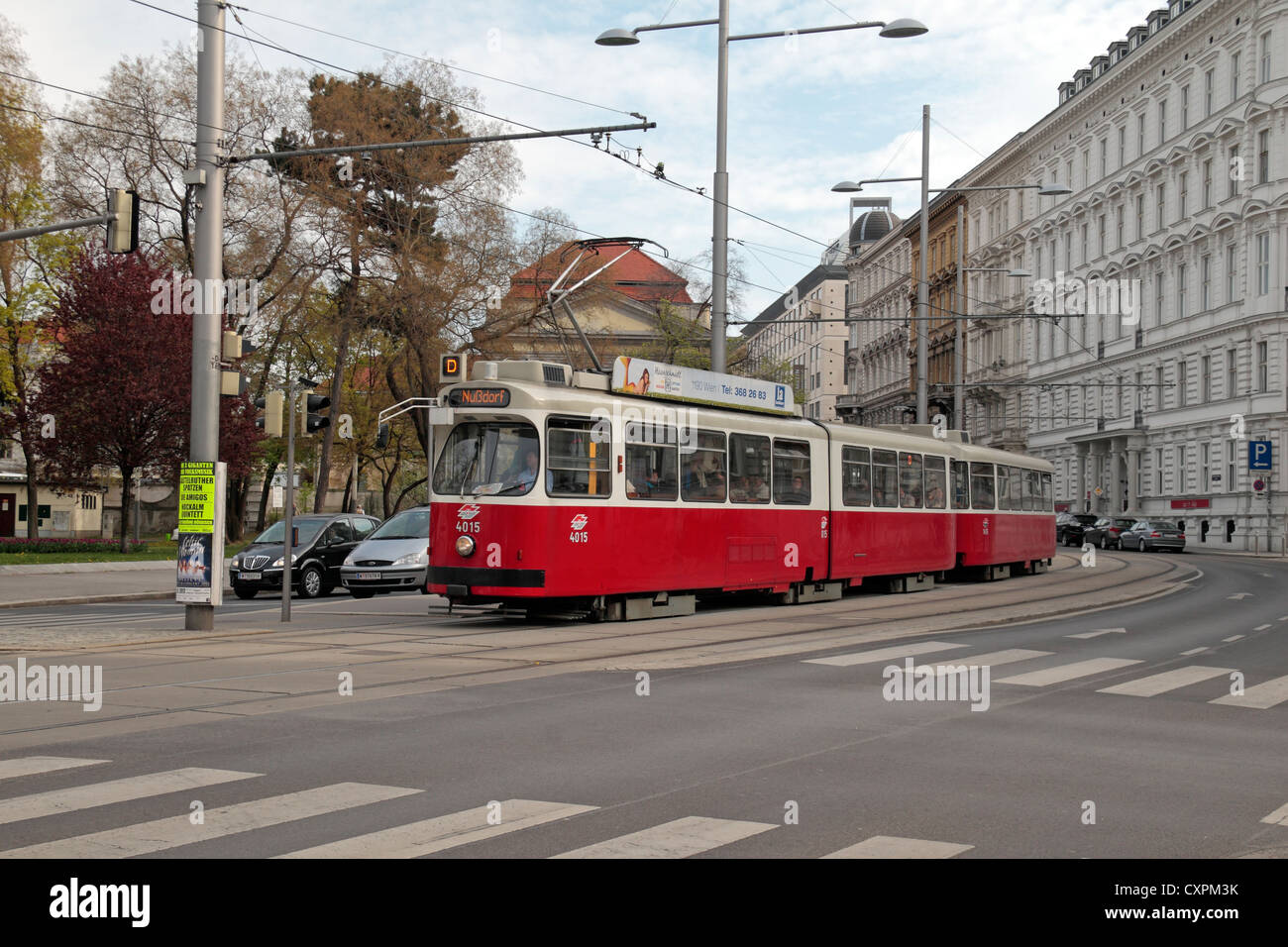 A würde "nummerierte elektrische Straßenbahn in Wien, Österreich. Stockfoto